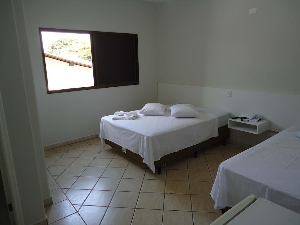 Big Executive Hotel Araguari Camera foto